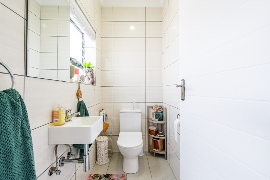 3 Bedroom Property for Sale in Dana Bay Western Cape